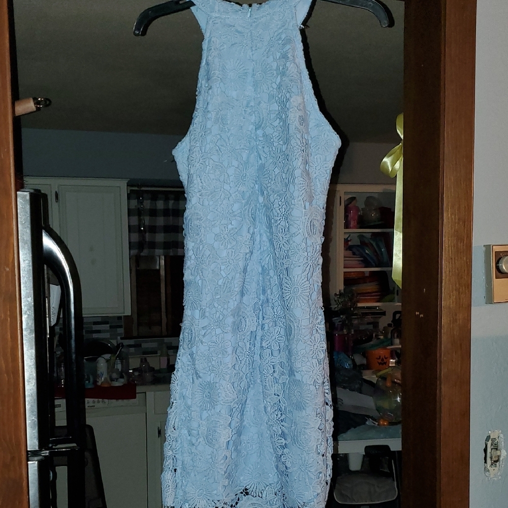 Pink Lily Sky Blue Floral Lace Dress - Picture 2 of 4